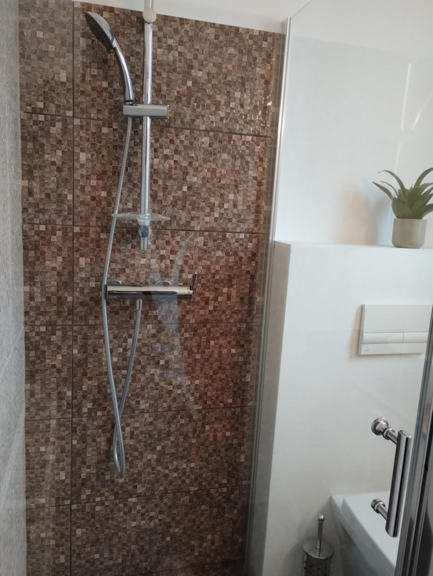 Hotel Casa Cu Flori Buşteni Esterno foto