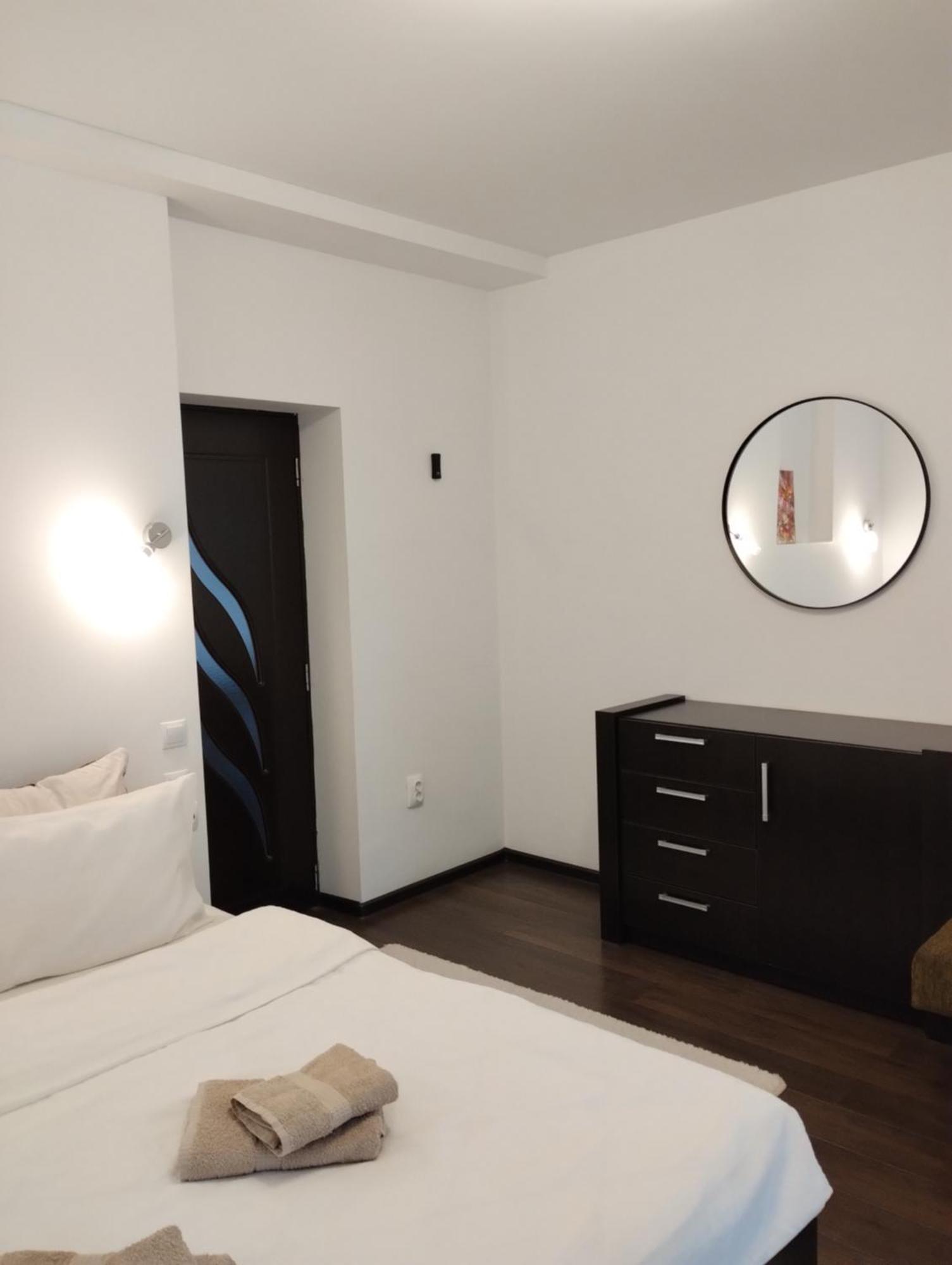 Hotel Casa Cu Flori Buşteni Esterno foto